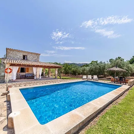 Sleeps 2 Pool Air Con Wifi Villa