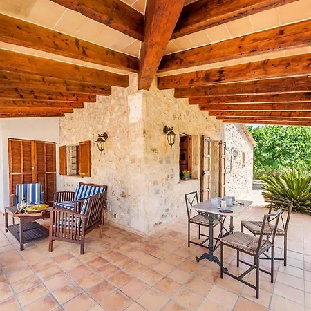 Sleeps 2 Pool Air Con Wifi Villa Pollenca