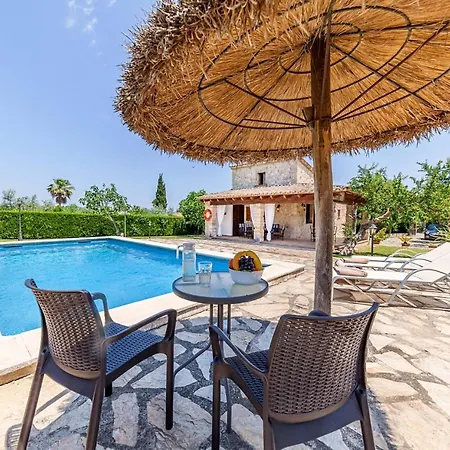 Sleeps 2 Pool Air Con Wifi *